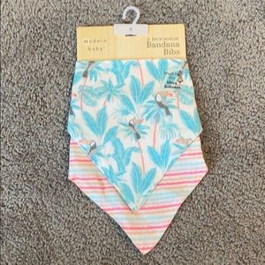 Modern Baby 2 Pack Muslin Bandana Bibs